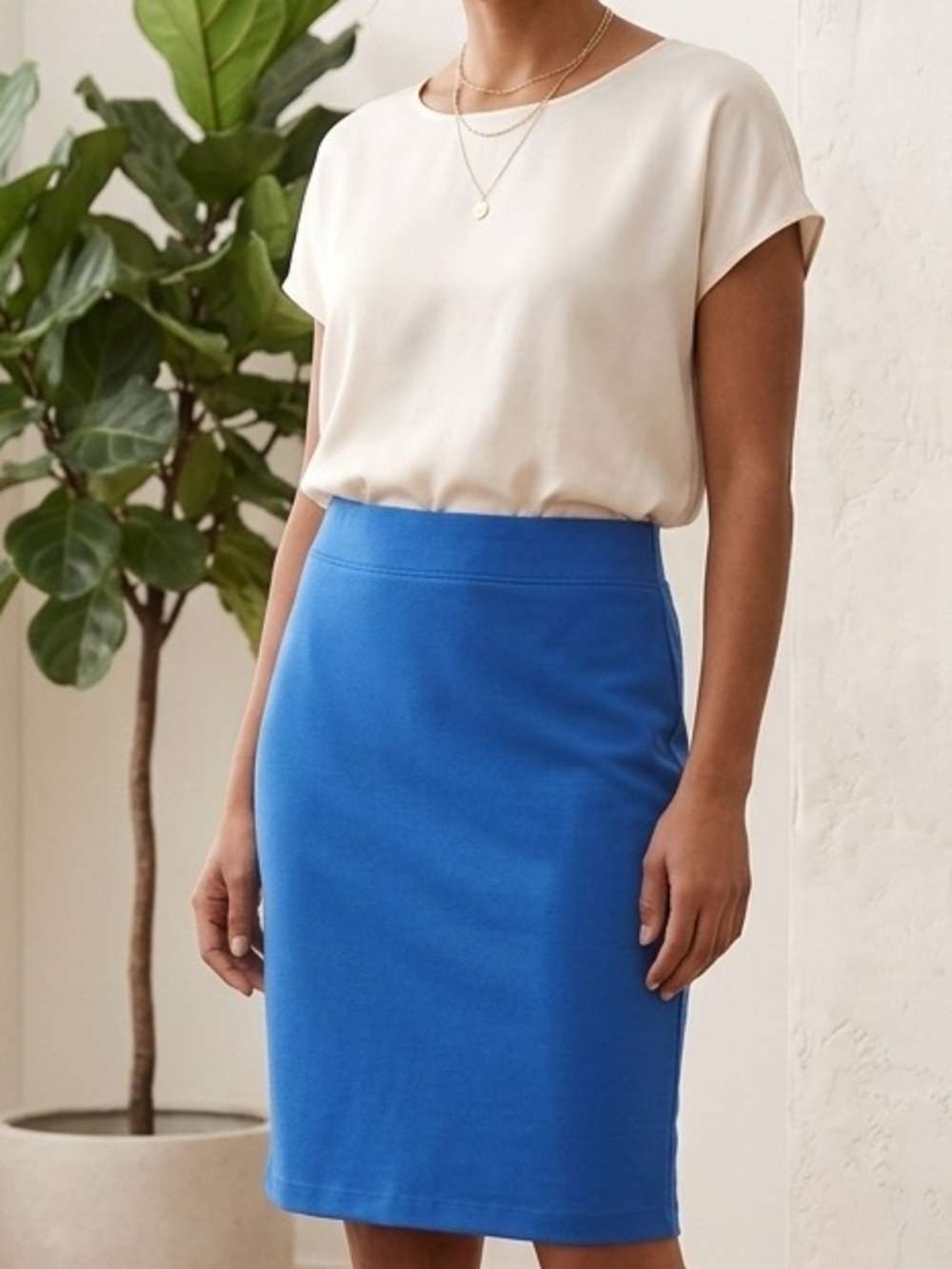 Calvin Klein Pull On Stretch Pencil Skirt